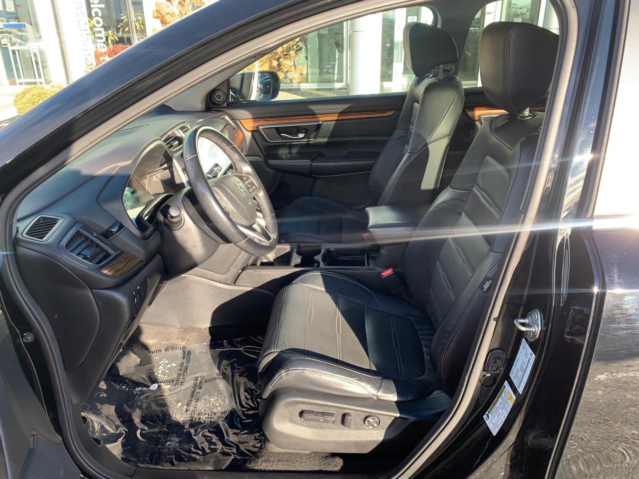 2017 Honda CR-V Touring 4dr All-wheel Drive Photo