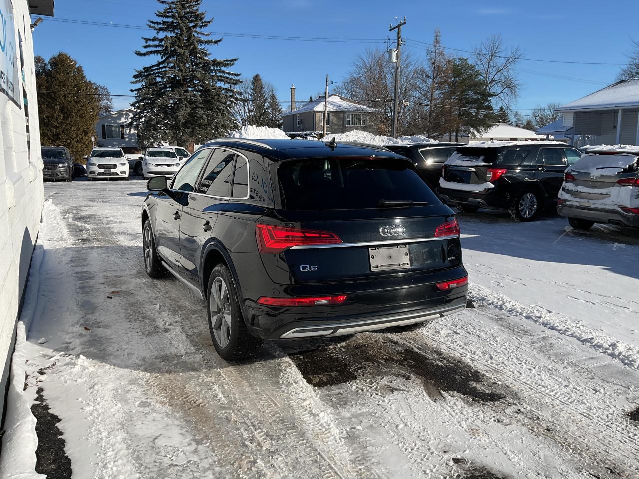 2024 Audi Q5 45 Komfort 4dr All-Wheel Drive quattro Sport Utility Photo