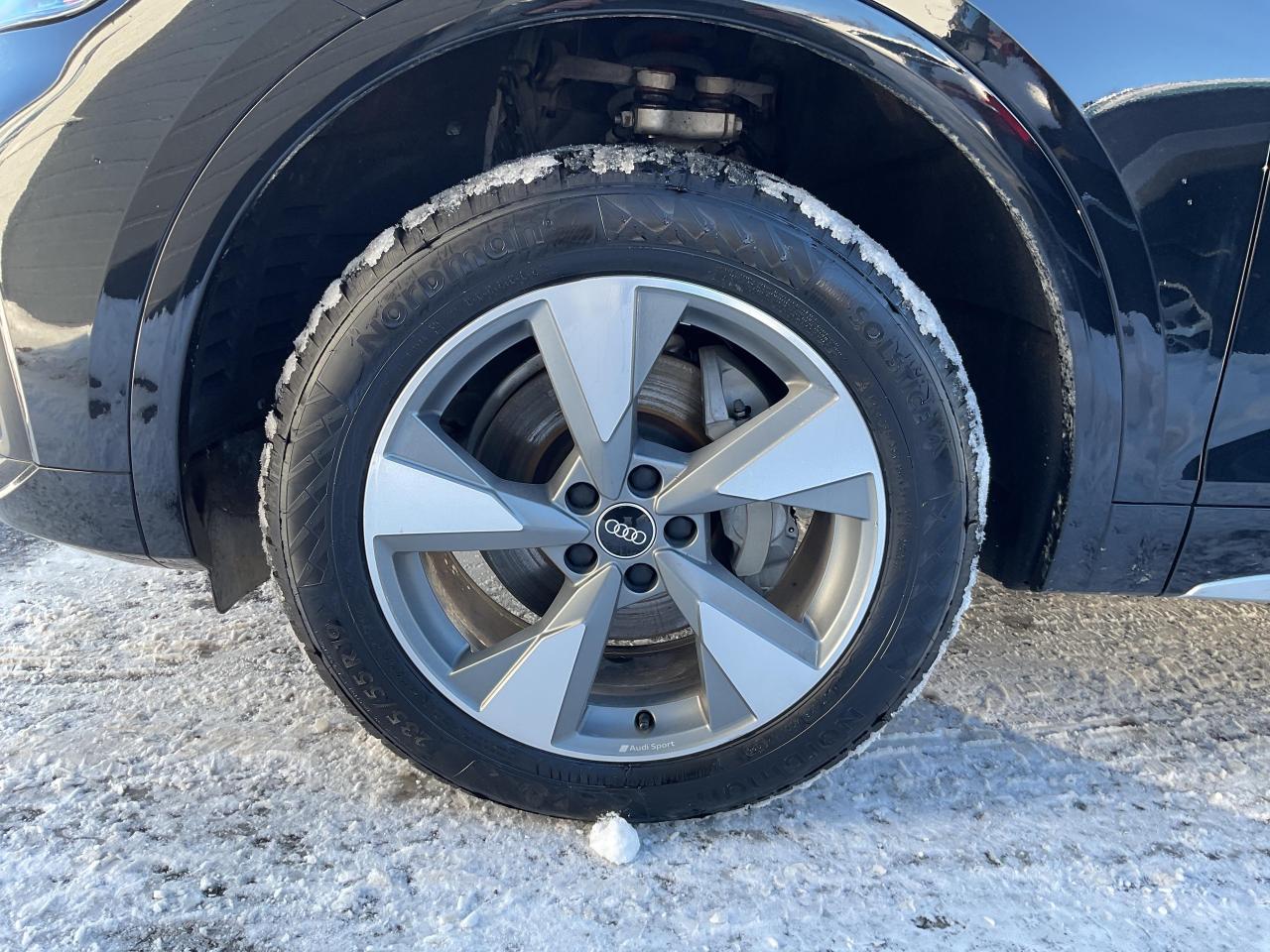 2024 Audi Q5 45 Komfort 4dr All-Wheel Drive quattro Sport Utility Photo