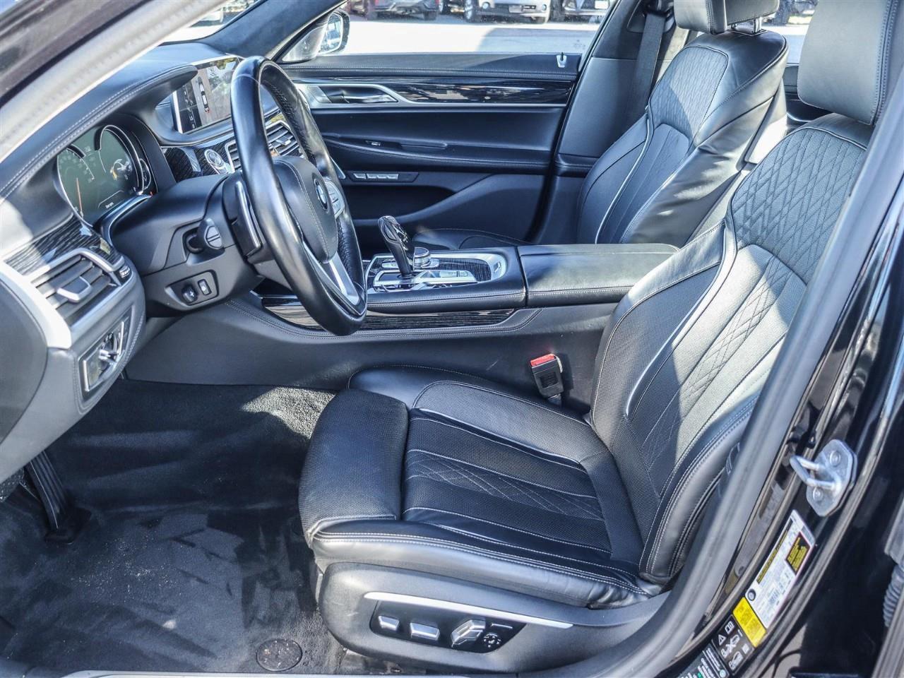 2016 BMW 750 i xDrive 4dr All-wheel Drive Sedan Photo