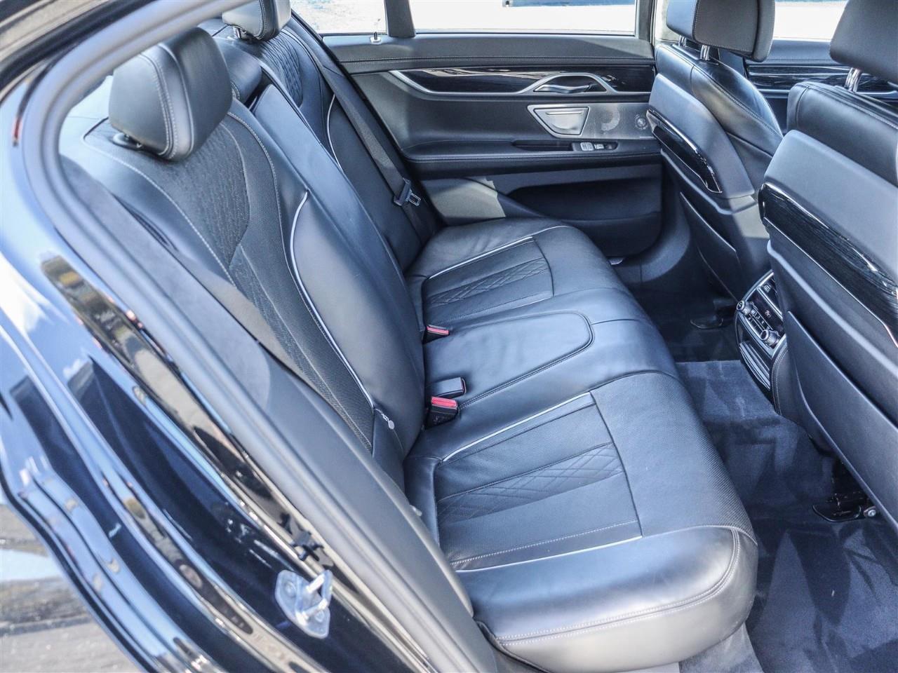 2016 BMW 750 i xDrive 4dr All-wheel Drive Sedan Photo