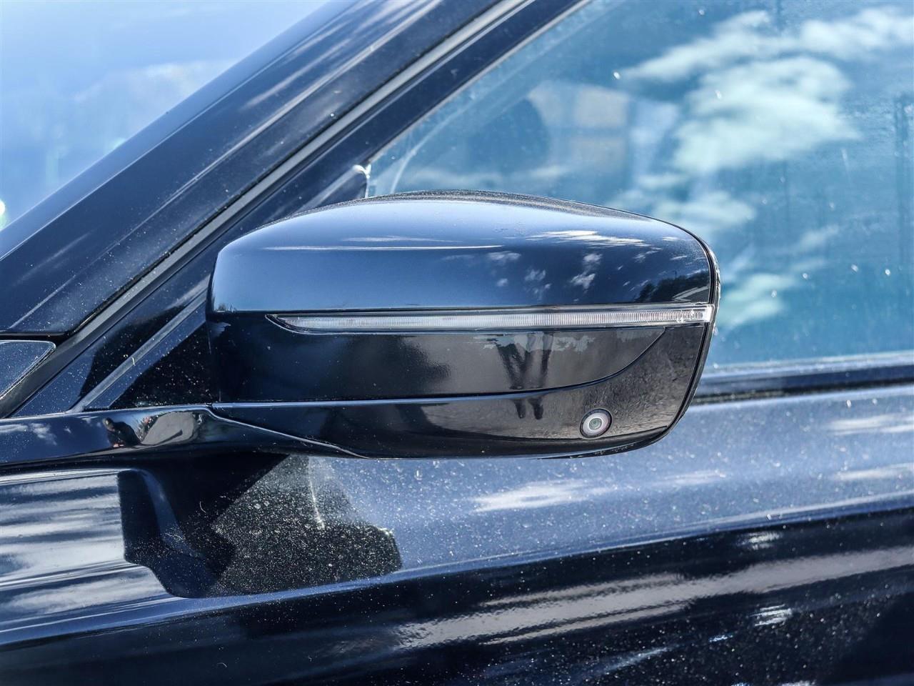 2016 BMW 750 i xDrive 4dr All-wheel Drive Sedan Photo