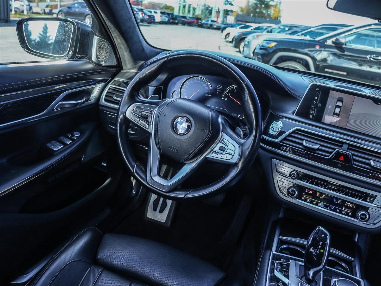 2016 BMW 750 i xDrive 4dr All-wheel Drive Sedan Photo