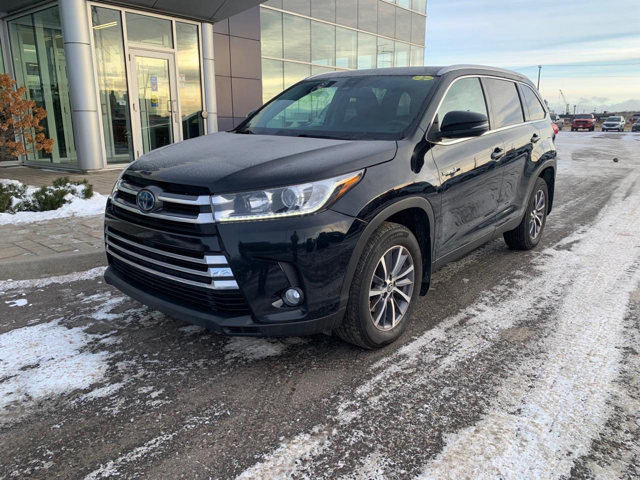 2019 Toyota Highlander Hybrid XLE 4dr All-Wheel Drive Photo