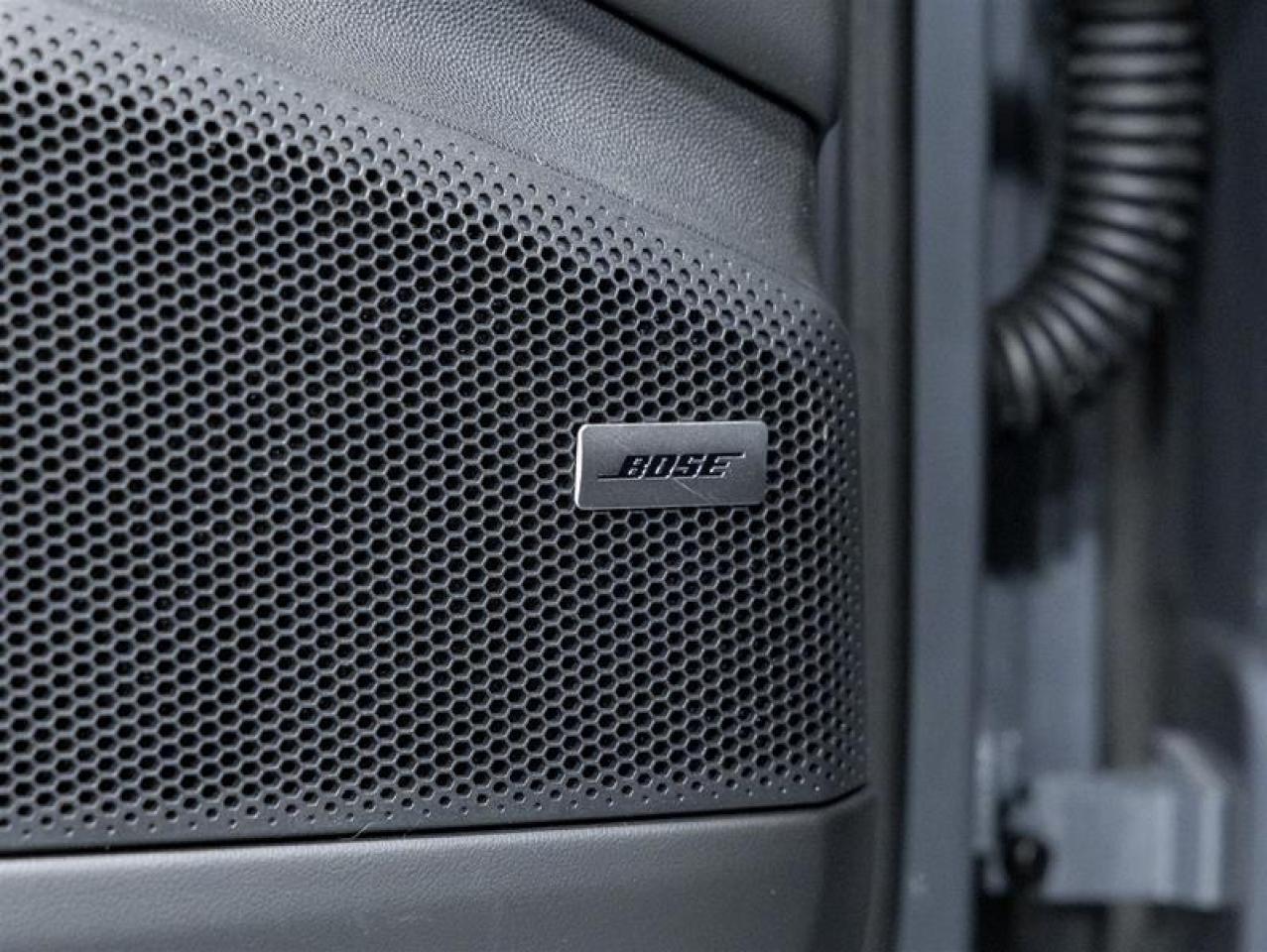 2025 Porsche Macan  Photo