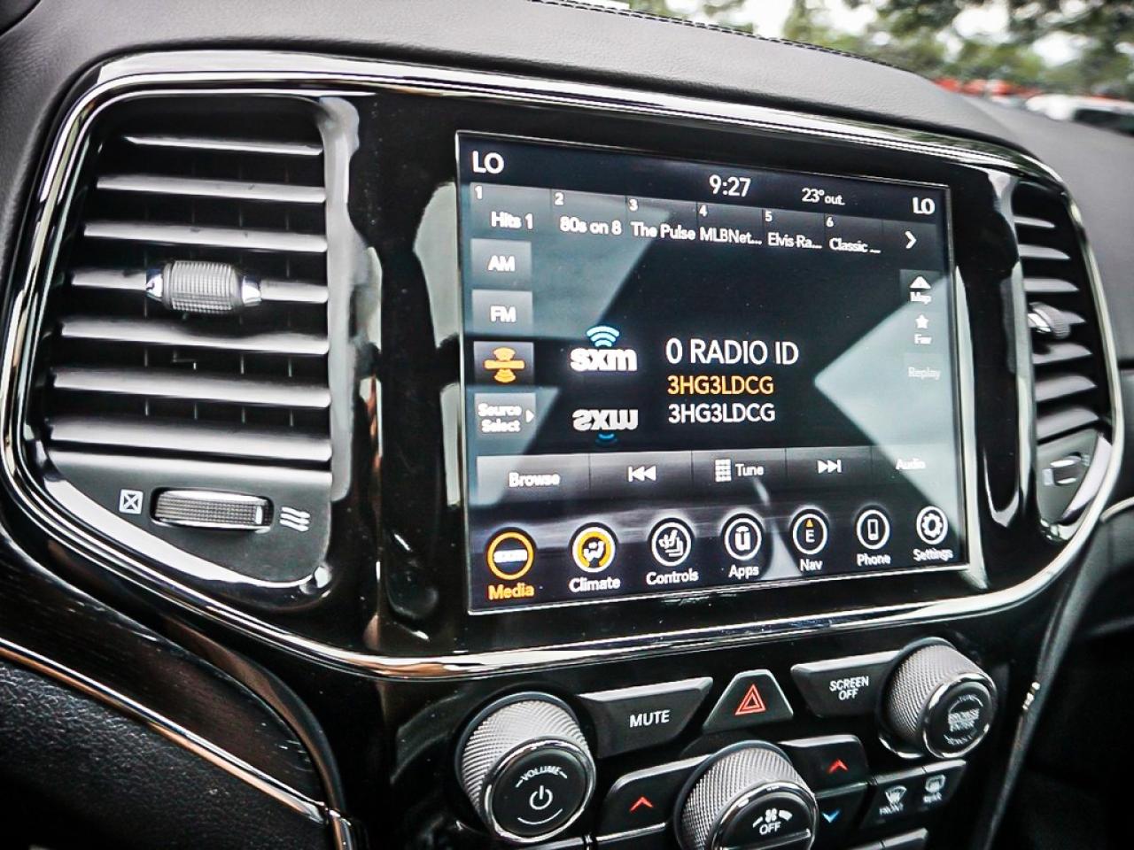 2021 Jeep Grand Cherokee  Photo