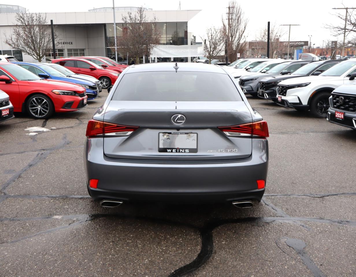 2017 Lexus IS 300 Base 4dr All-Wheel Drive Sedan Photo3