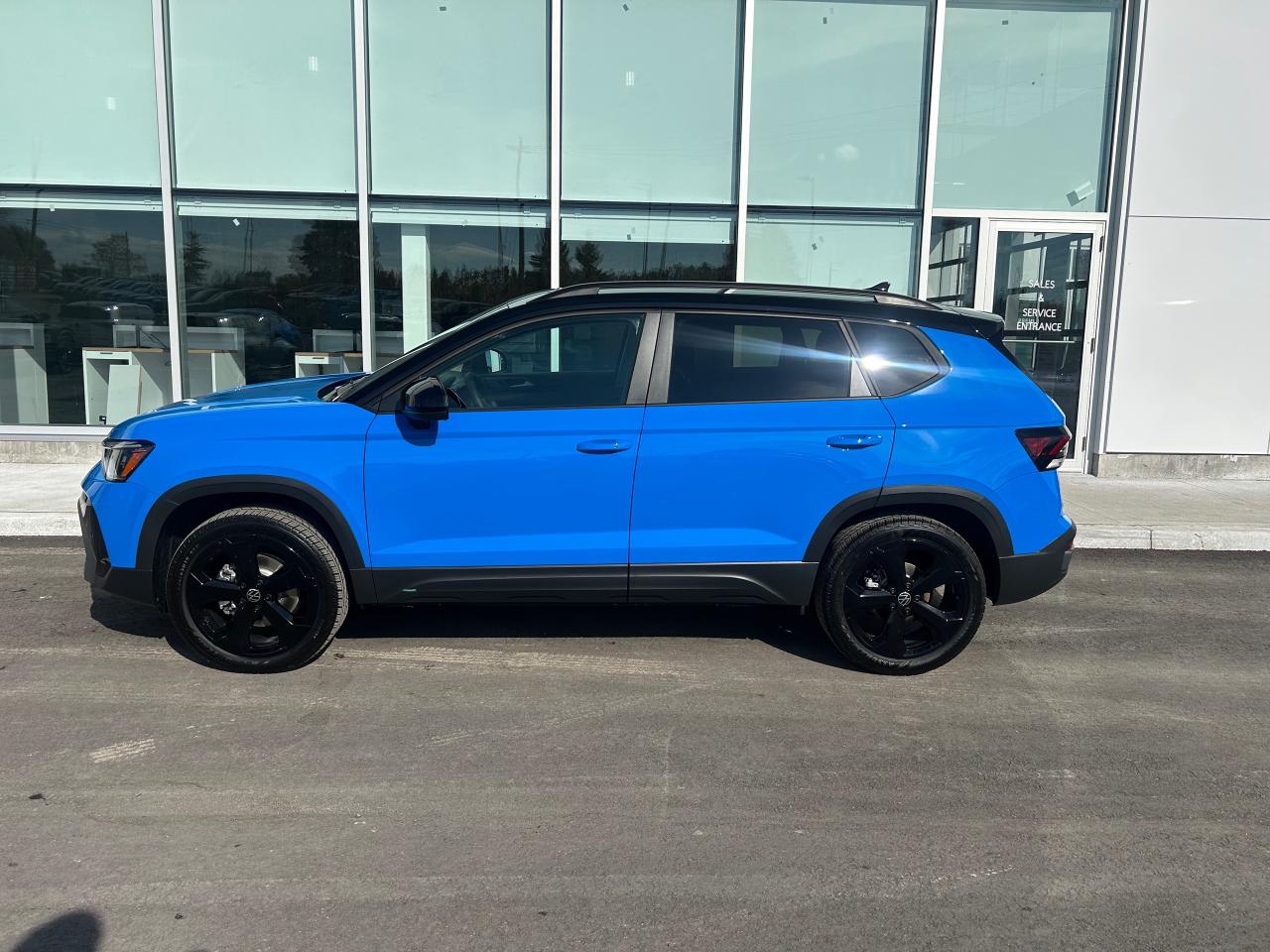 2026 Volkswagen Taos Comfortline Black Edition 4dr All-Wheel Drive 4MOTION Photo