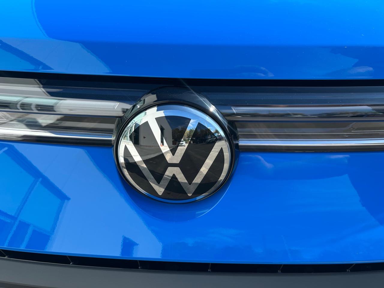 2026 Volkswagen Taos Comfortline Black Edition 4dr All-Wheel Drive 4MOTION Photo