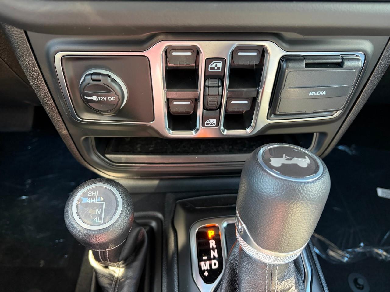 2026 Jeep Wrangler SAHARA 4DR 4X4 Photo