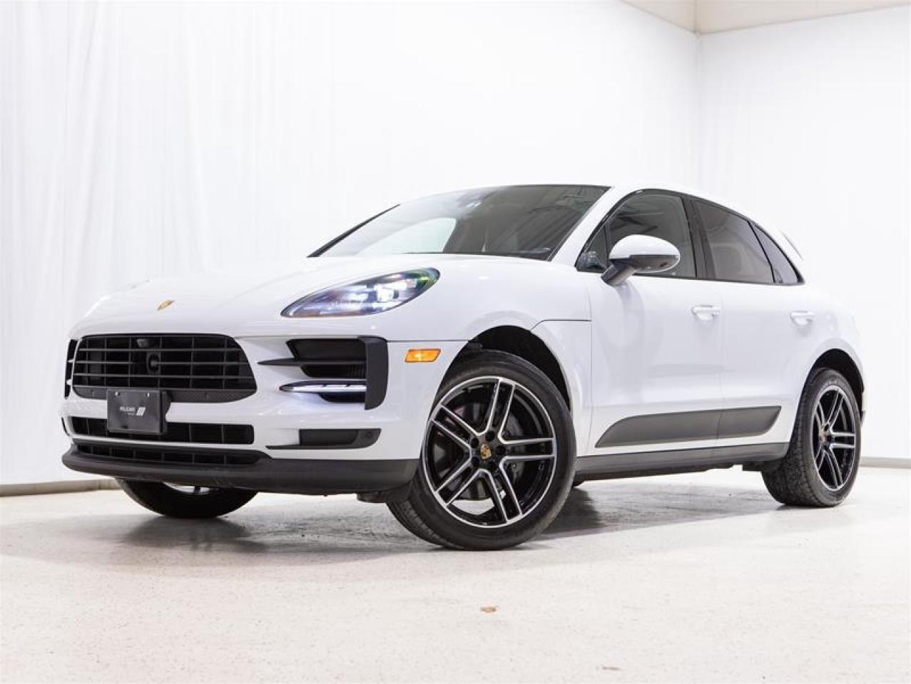 2021 Porsche Macan S Photo0