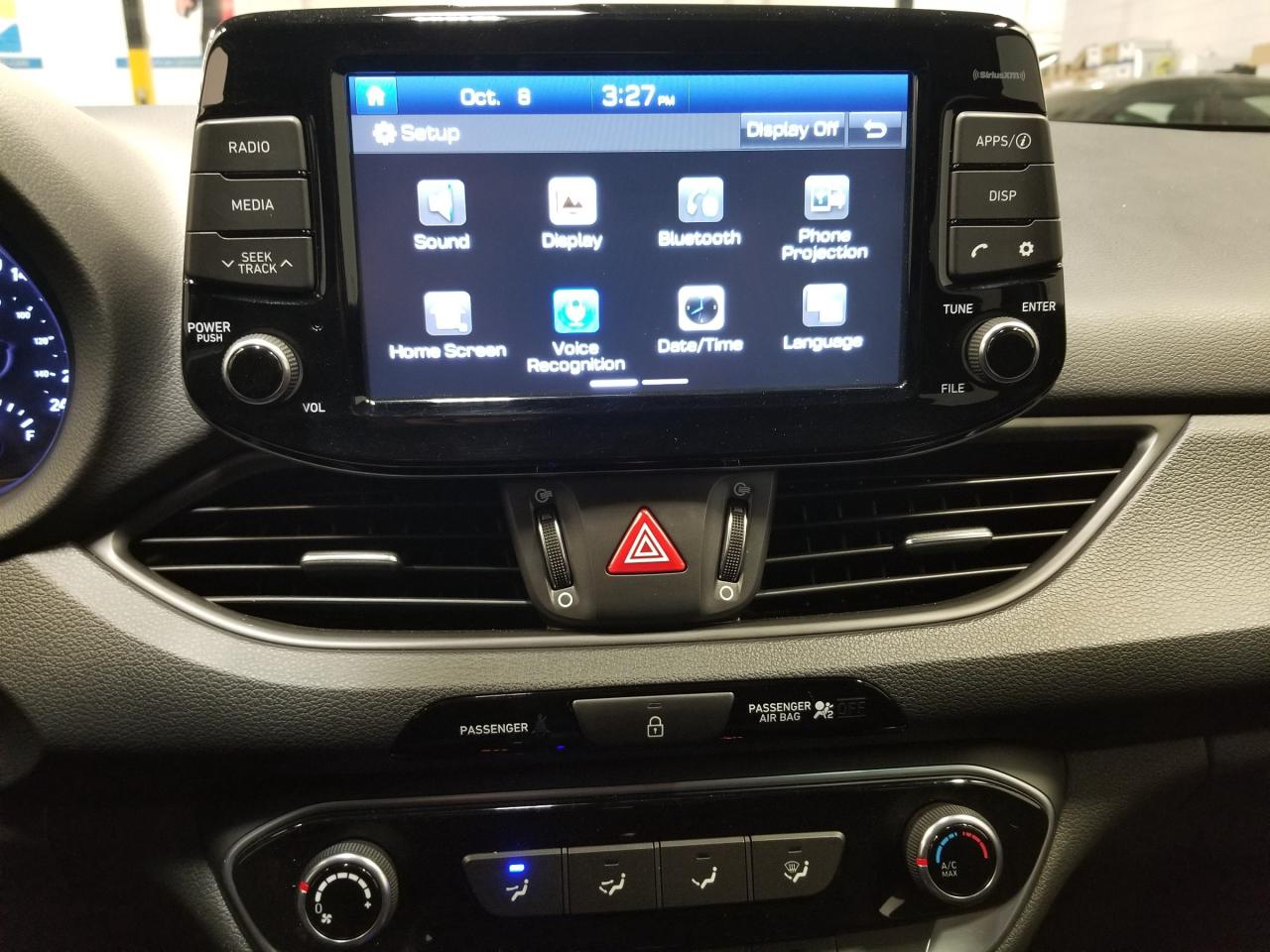 2018 Hyundai Elantra GT GL (A6) 4dr Hatchback Photo