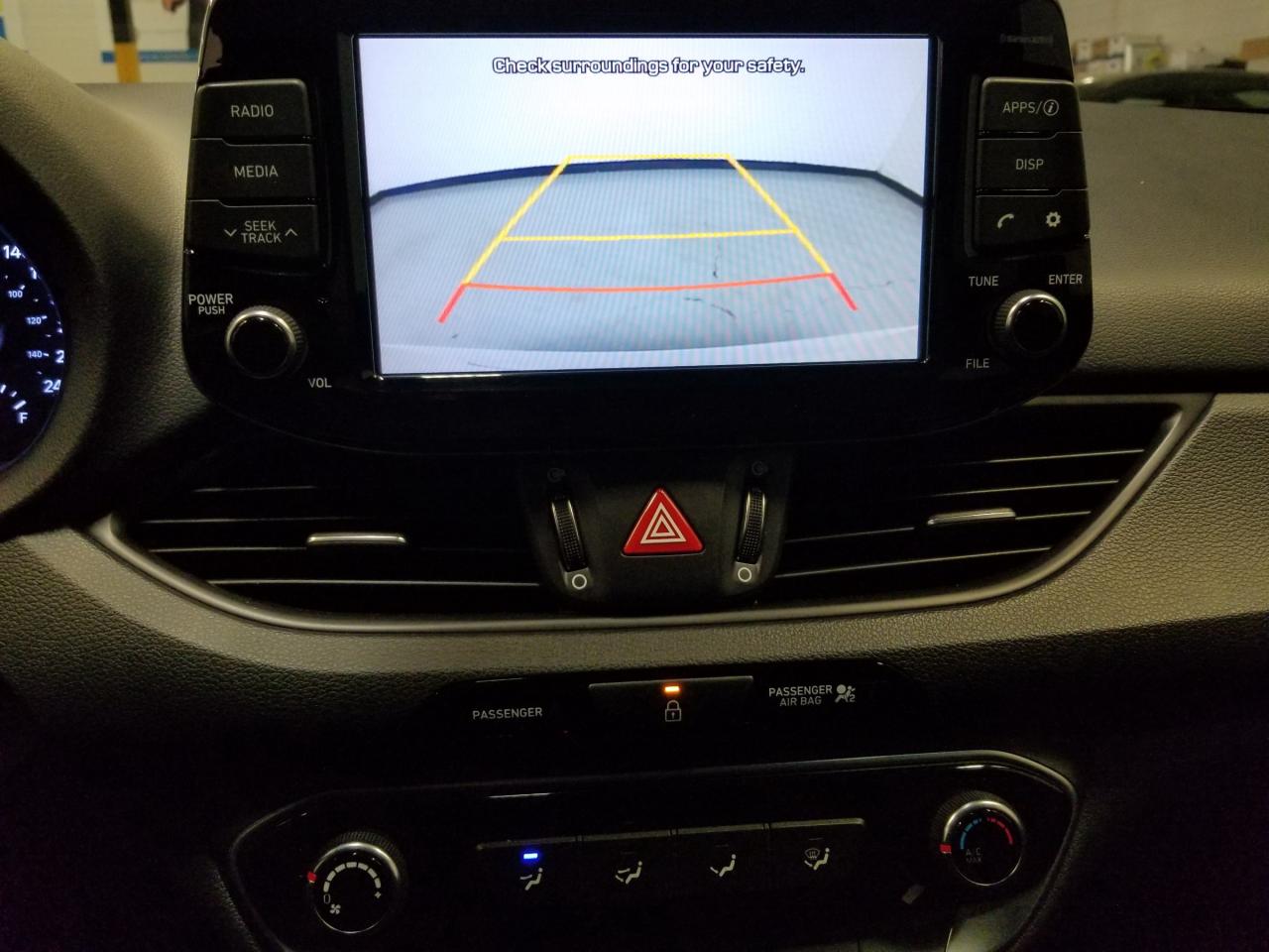 2018 Hyundai Elantra GT GL (A6) 4dr Hatchback Photo