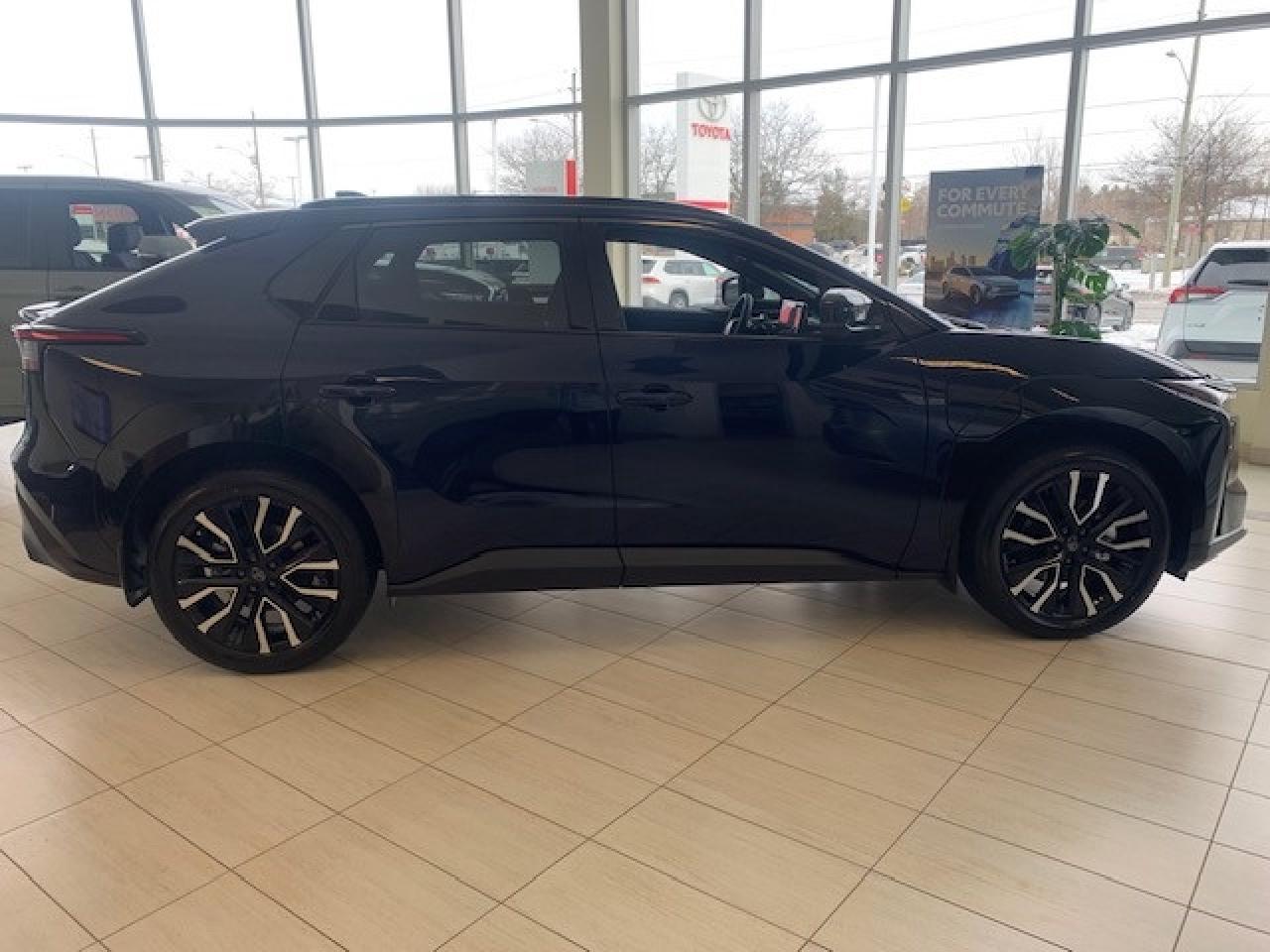 2026 Toyota bZ Limited 4dr All-Wheel Drive Photo4