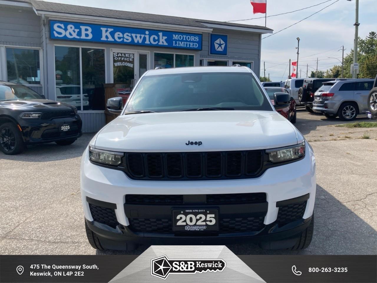 2025 Jeep Grand Cherokee L Laredo 4dr 4x4 Photo