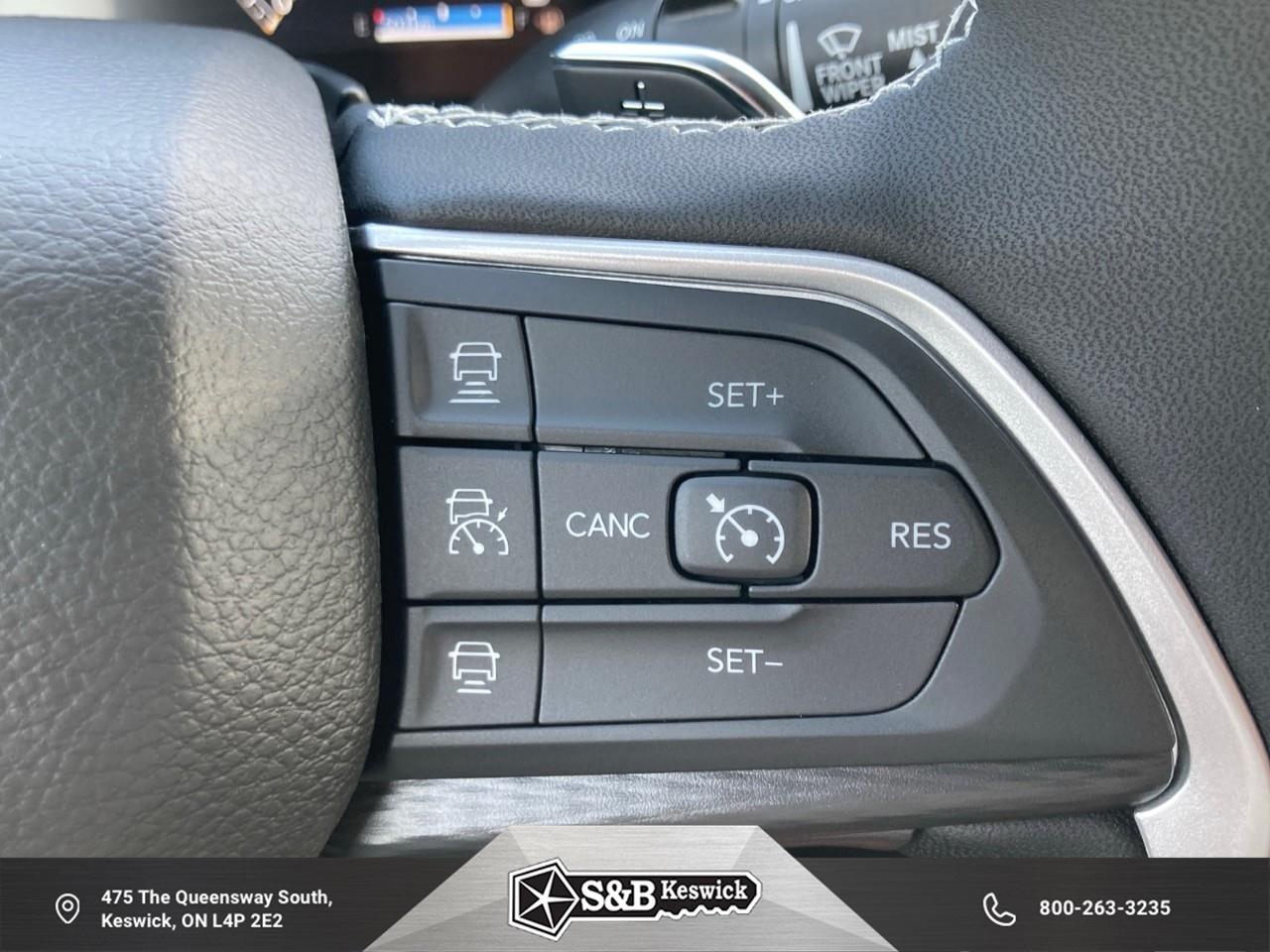 2025 Jeep Grand Cherokee L Laredo 4dr 4x4 Photo