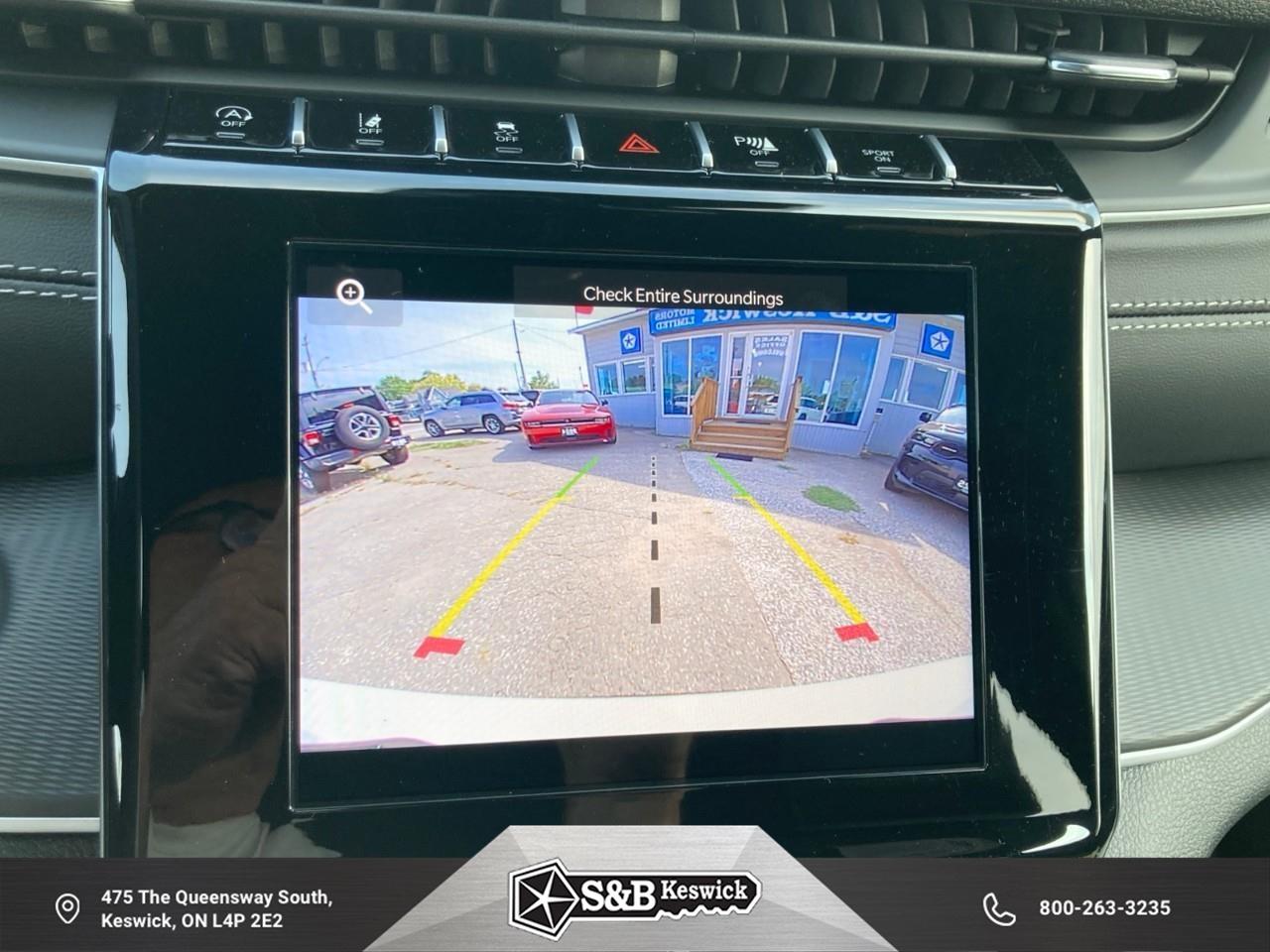 2025 Jeep Grand Cherokee L Laredo 4dr 4x4 Photo