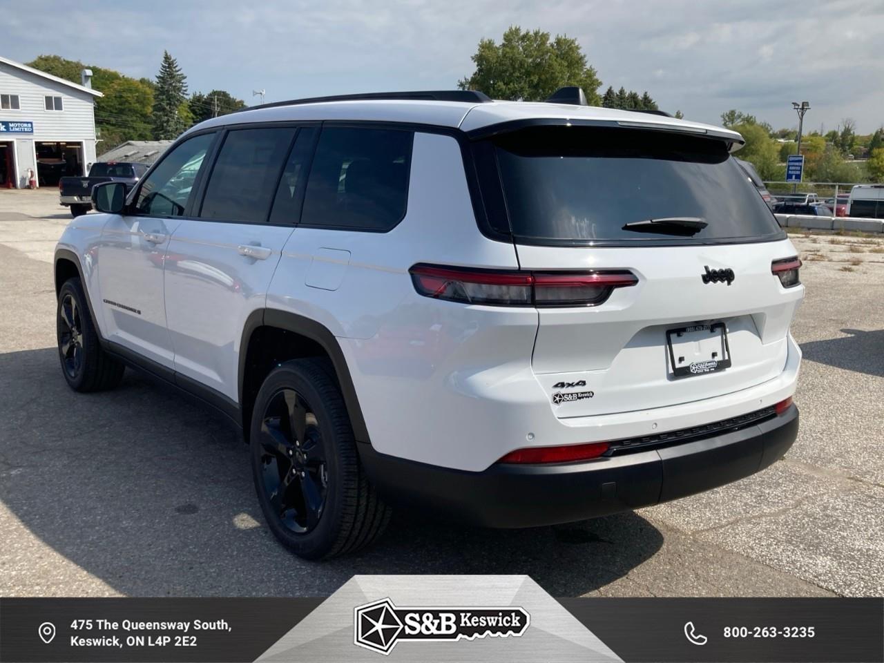 2025 Jeep Grand Cherokee L Laredo 4dr 4x4 Photo2