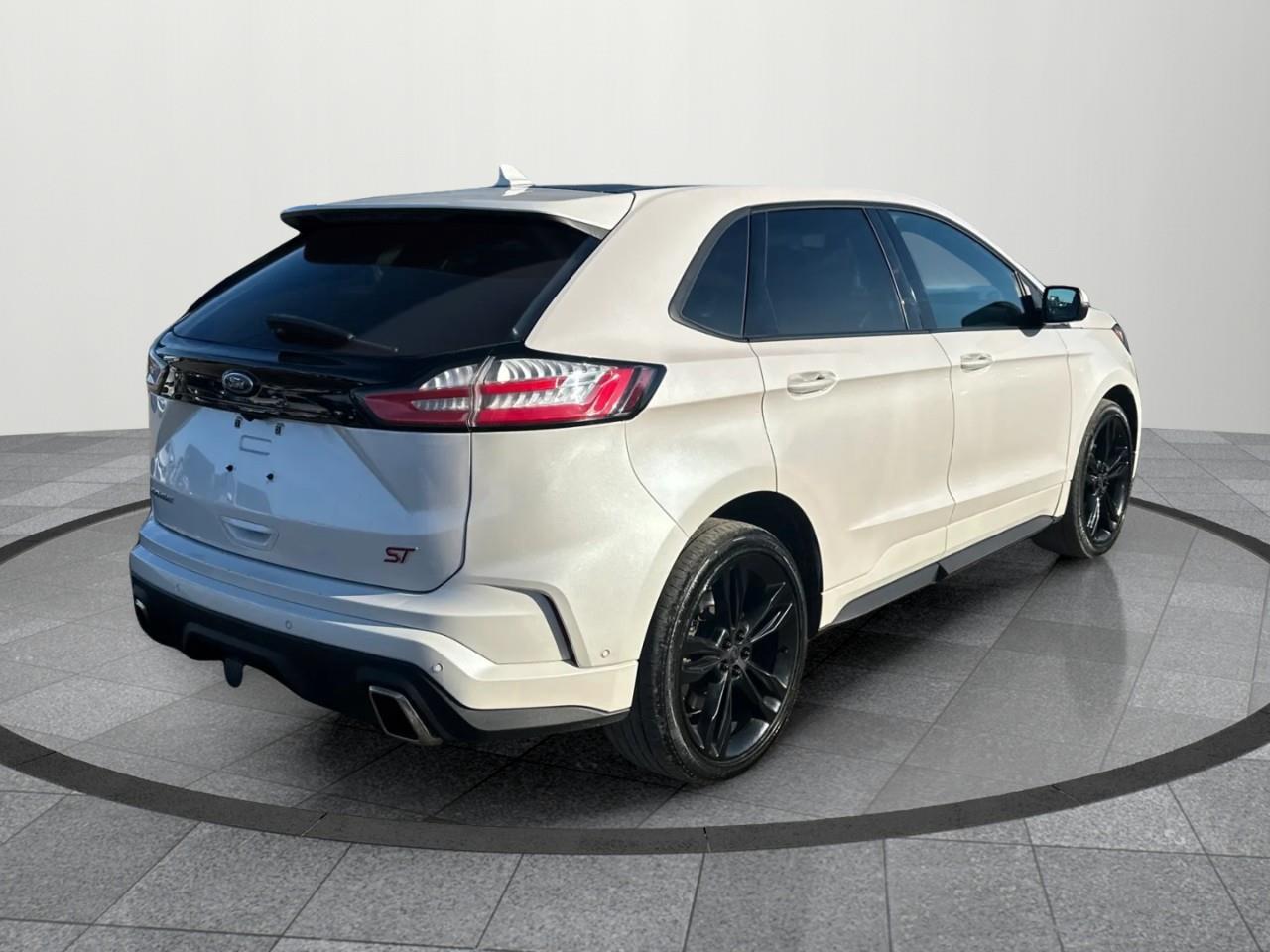 2019 Ford Edge ST 4dr All-Wheel Drive Photo