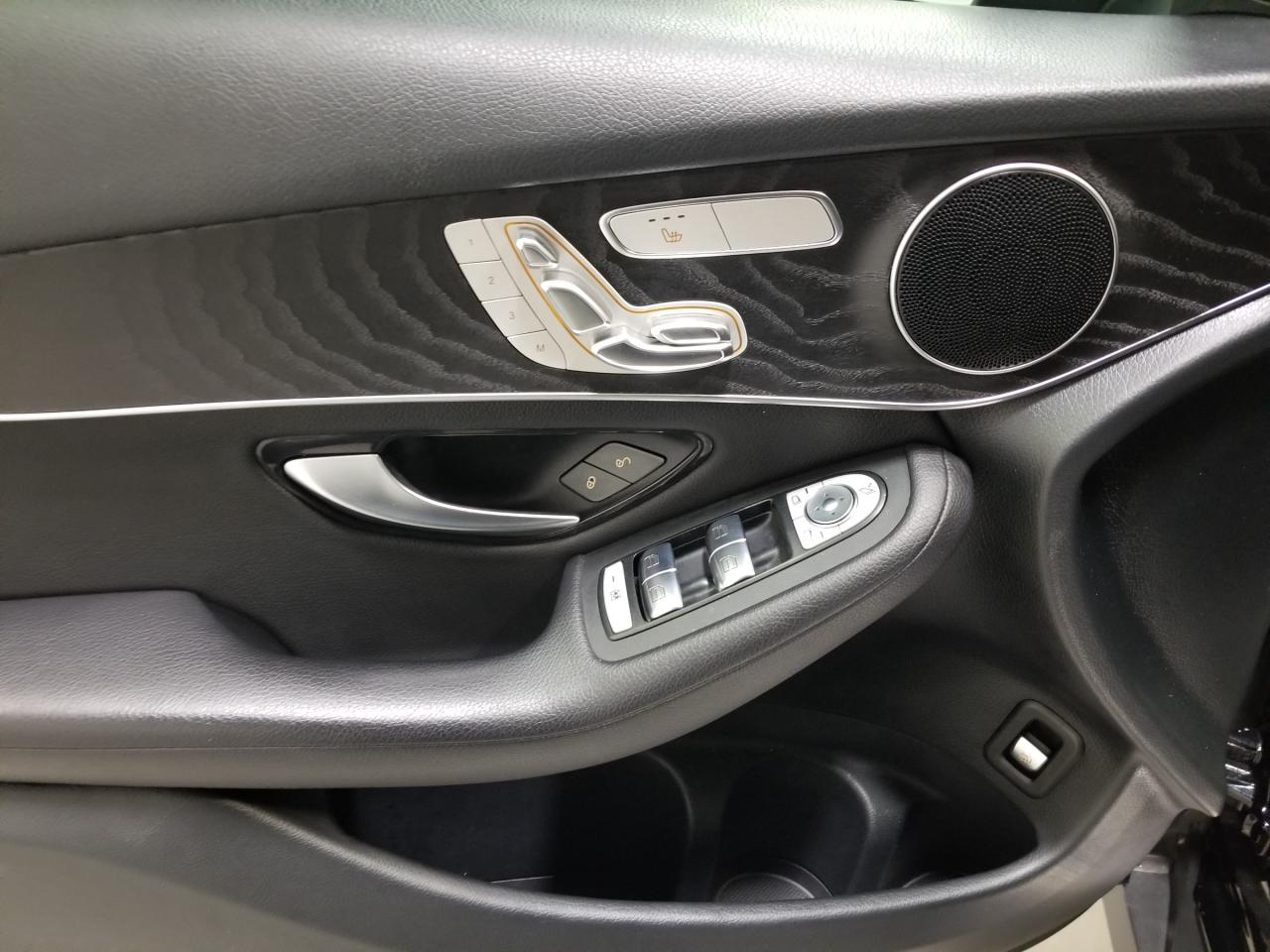 2020 Mercedes-Benz GLC 300 Base GLC 300 4dr All-Wheel Drive Photo