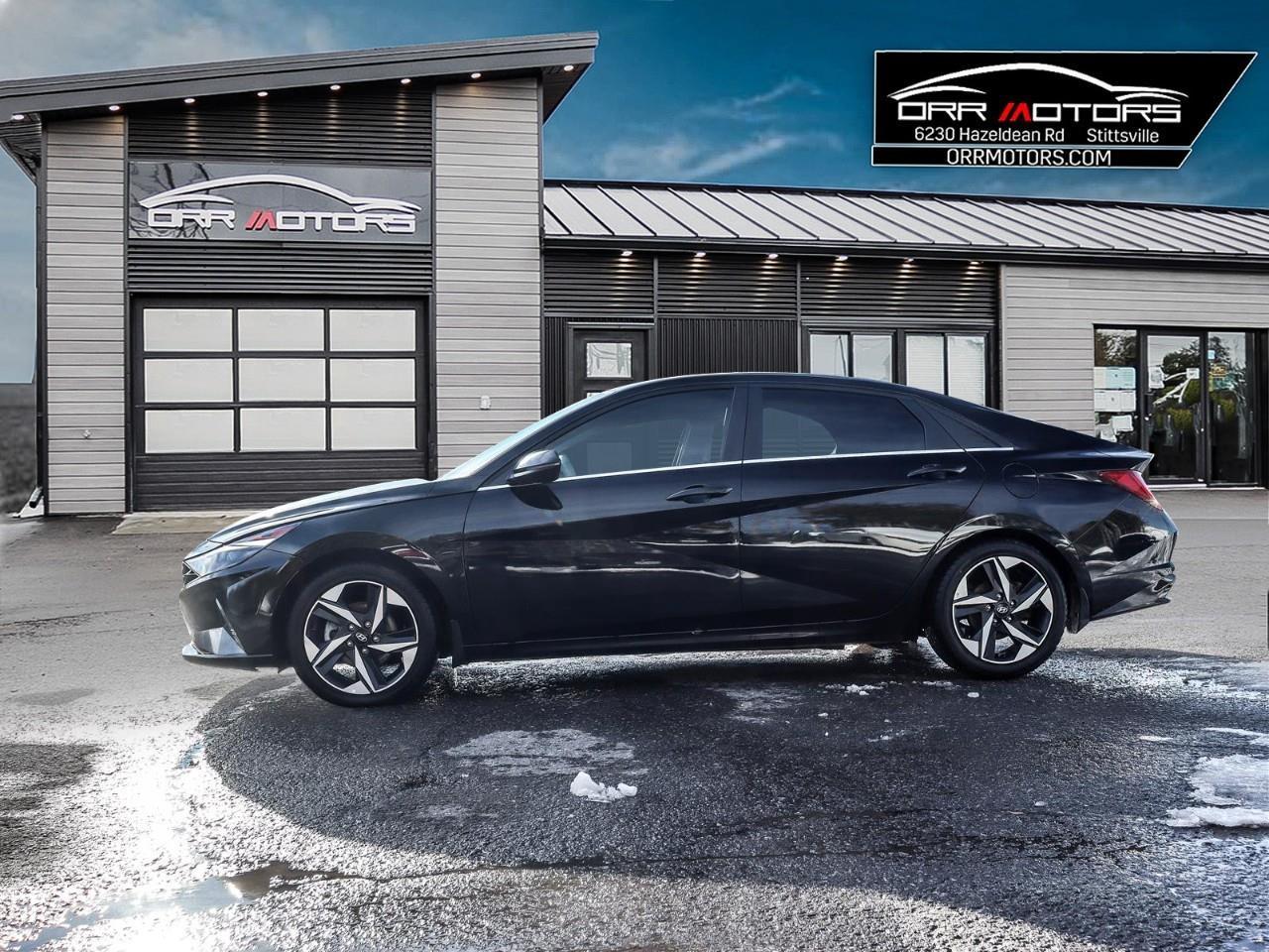 2023 Hyundai Elantra HEV Luxury 4dr Sedan Photo4