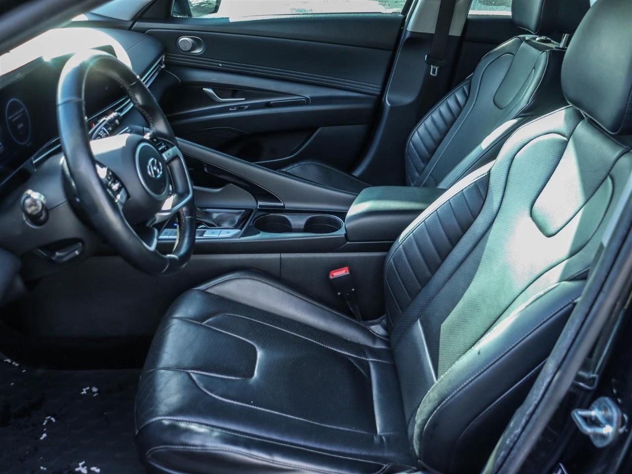 2023 Hyundai Elantra HEV Luxury 4dr Sedan Photo