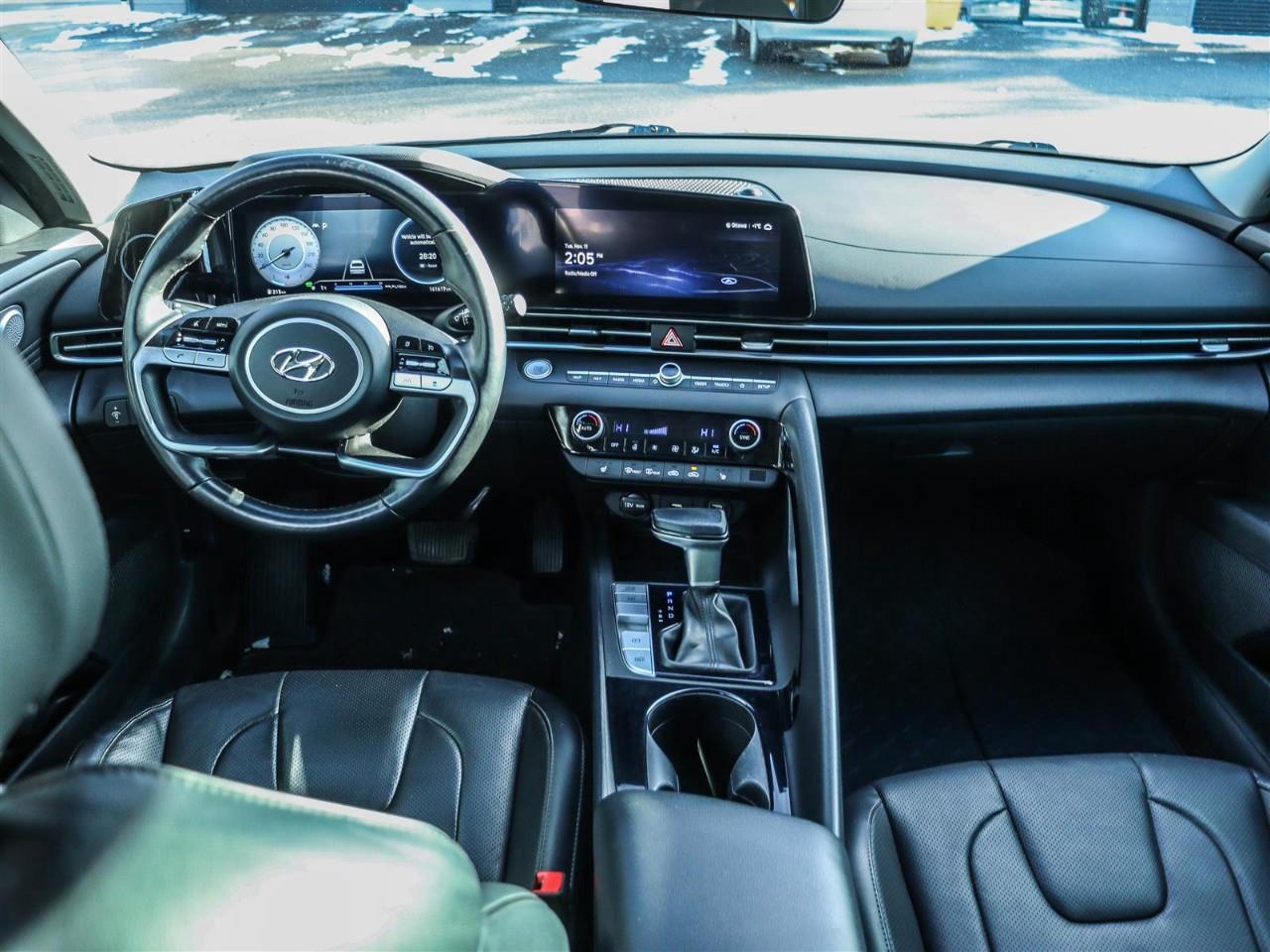 2023 Hyundai Elantra HEV Luxury 4dr Sedan Photo