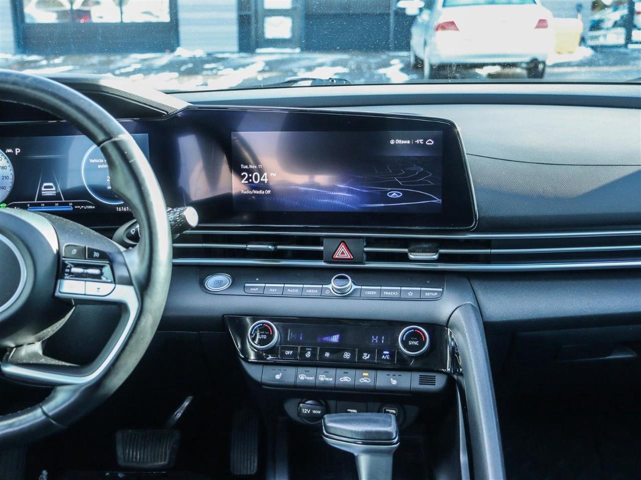2023 Hyundai Elantra HEV Luxury 4dr Sedan Photo