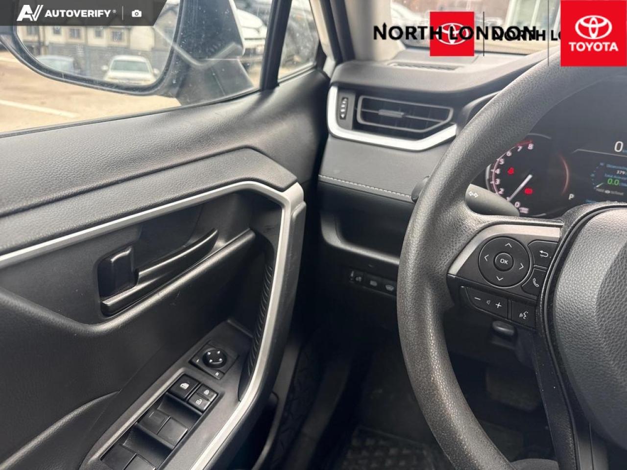 2023 Toyota RAV4 LE 4dr All-wheel Drive Photo