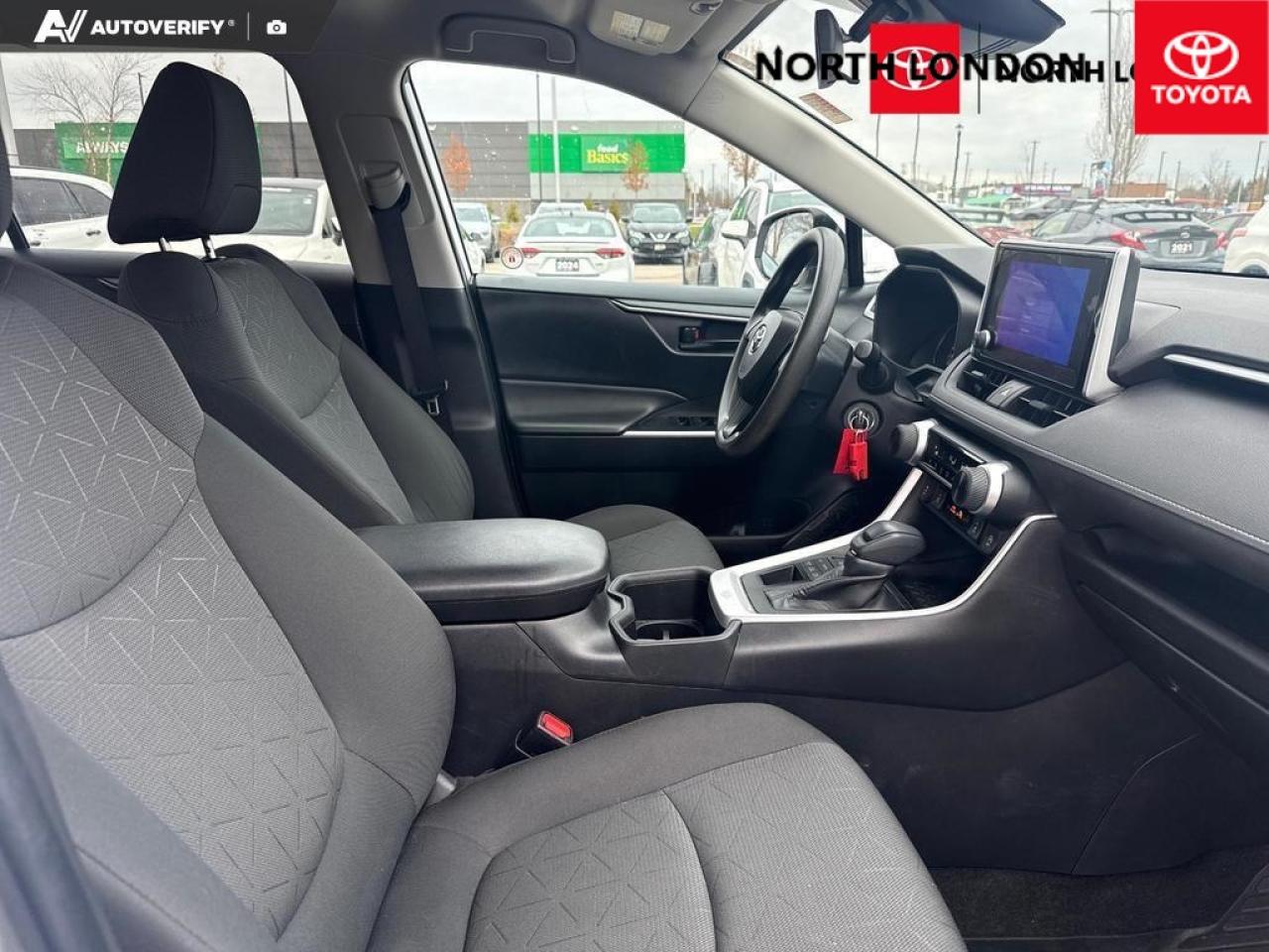 2023 Toyota RAV4 LE 4dr All-wheel Drive Photo