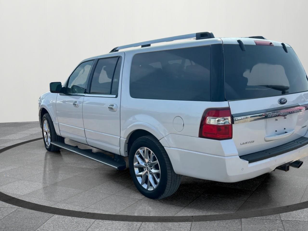 2017 Ford Expedition Max Limited 4dr 4x4 Photo3