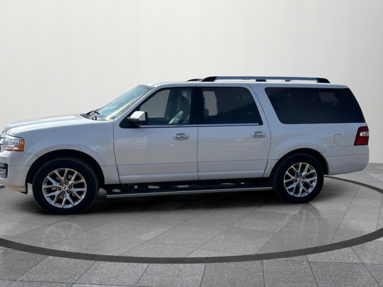 2017 Ford Expedition Max Limited 4dr 4x4 Photo