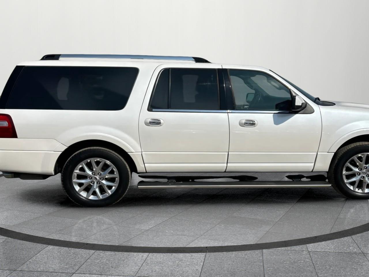 2017 Ford Expedition Max Limited 4dr 4x4 Photo