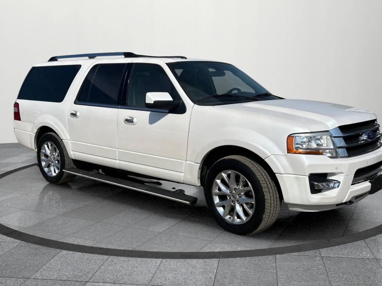 2017 Ford Expedition Max Limited 4dr 4x4 Photo