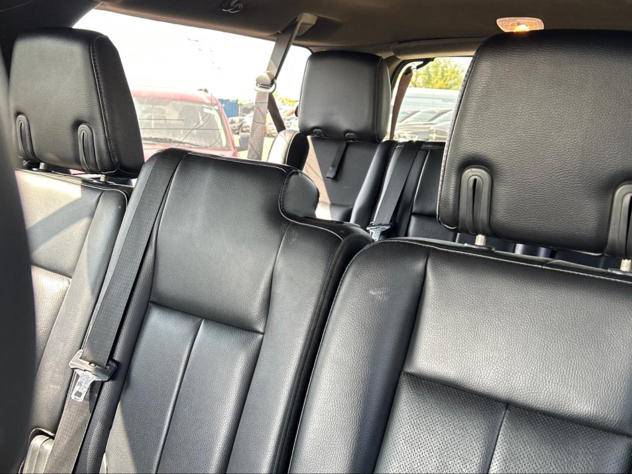 2017 Ford Expedition Max Limited 4dr 4x4 Photo