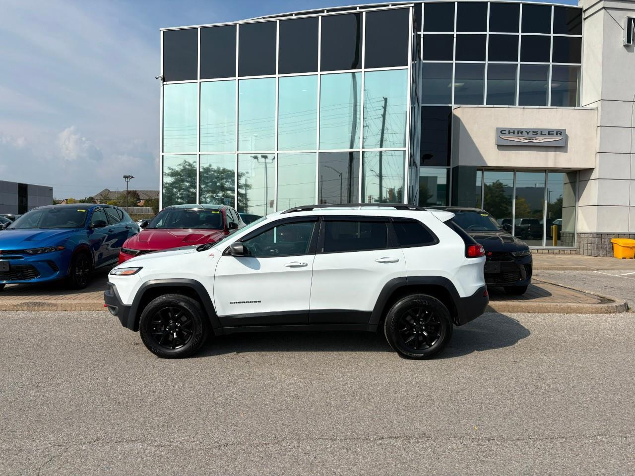 2018 Jeep Cherokee Trailhawk 4dr 4x4 Photo