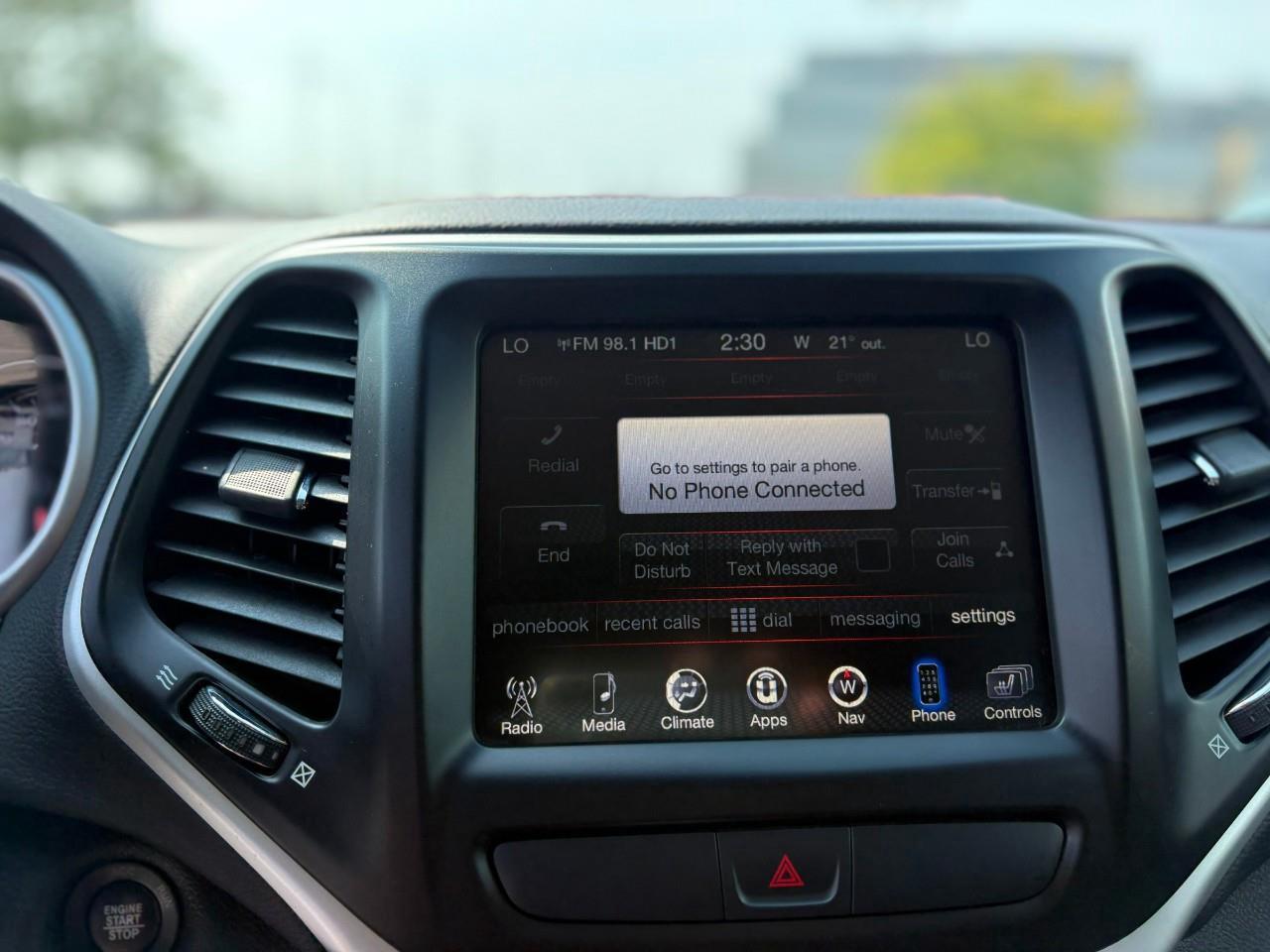 2018 Jeep Cherokee Trailhawk 4dr 4x4 Photo