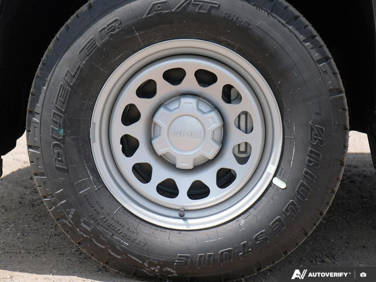 2025 GMC Sierra 1500 Regular Cab Long Box 4-Wheel Drive Pro Photo