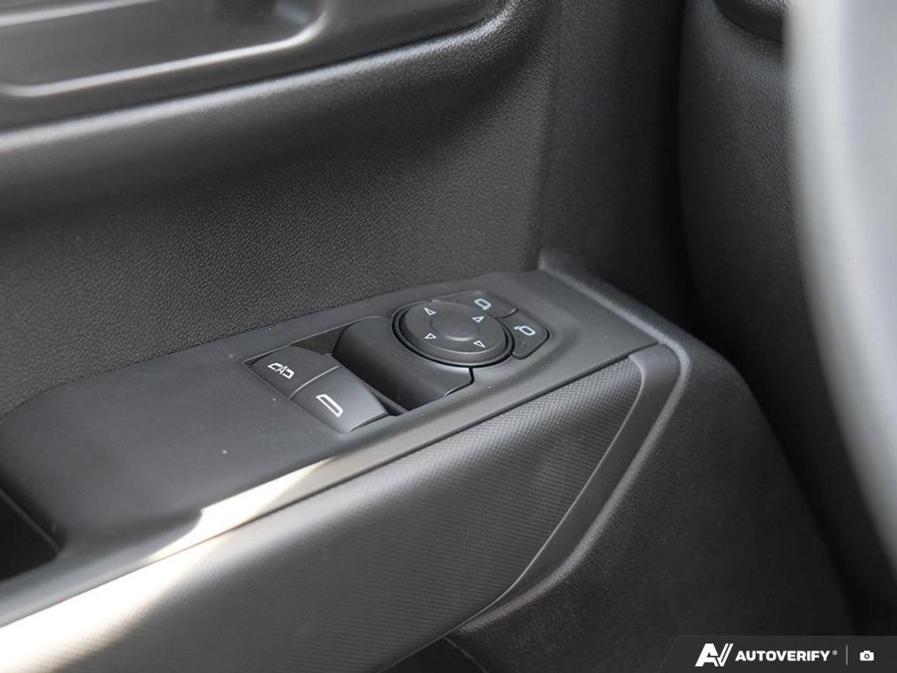 2025 GMC Sierra 1500 Regular Cab Long Box 4-Wheel Drive Pro Photo