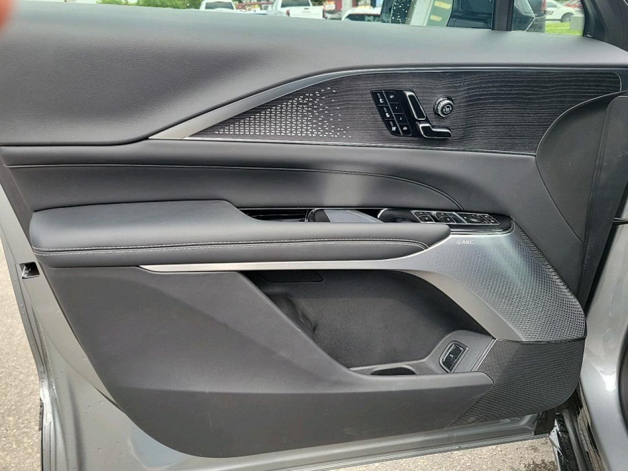 2026 Cadillac LYRIQ V Premium 4dr Photo