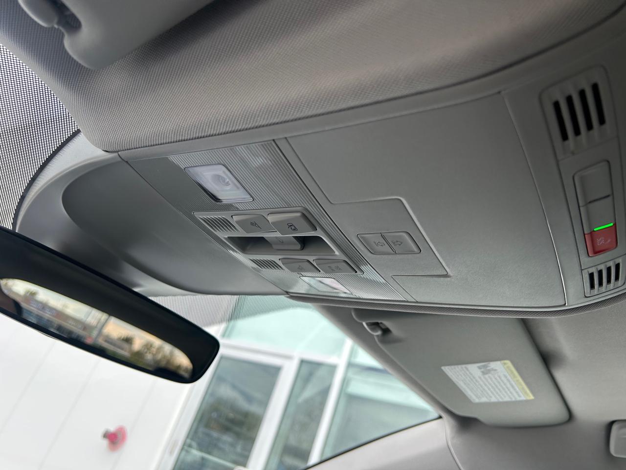 2026 Volkswagen Taos Highline 4dr All-Wheel Drive 4MOTION Photo