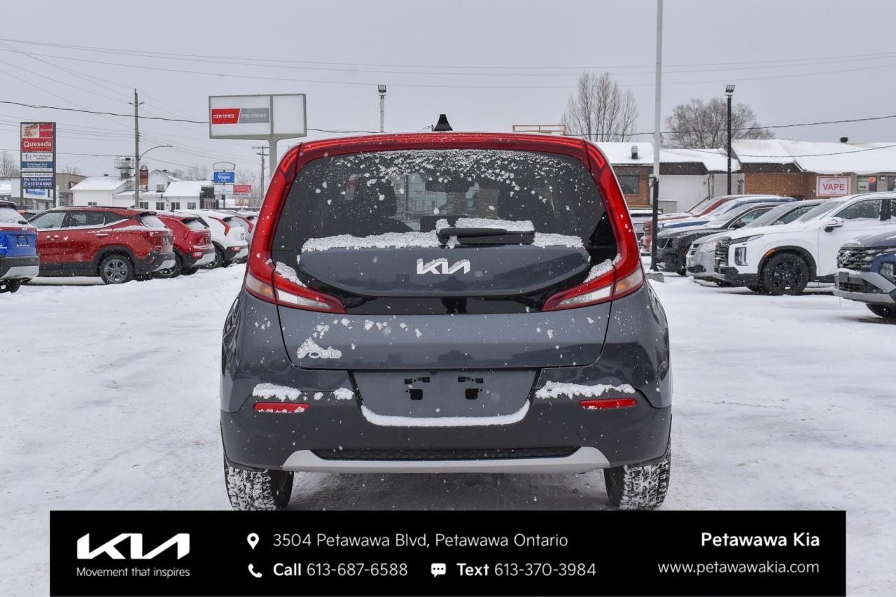 2022 Kia Soul EX 4dr Hatchback Photo