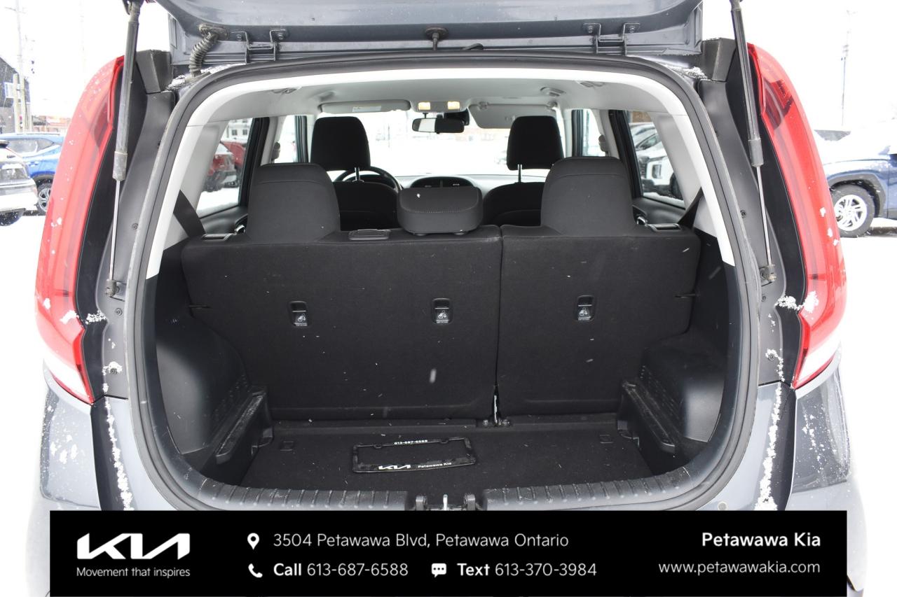 2022 Kia Soul EX 4dr Hatchback Photo