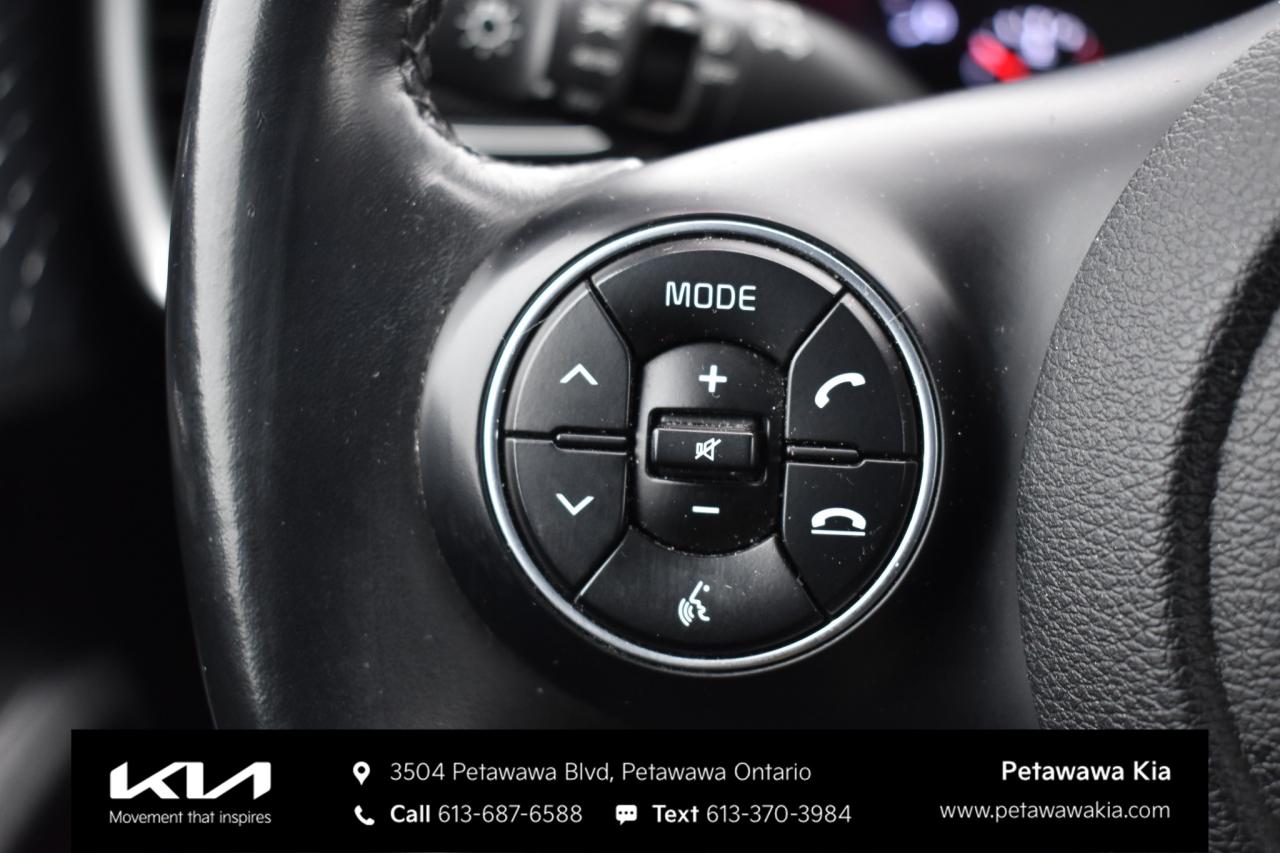 2022 Kia Soul EX 4dr Hatchback Photo