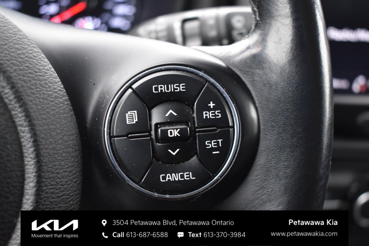 2022 Kia Soul EX 4dr Hatchback Photo