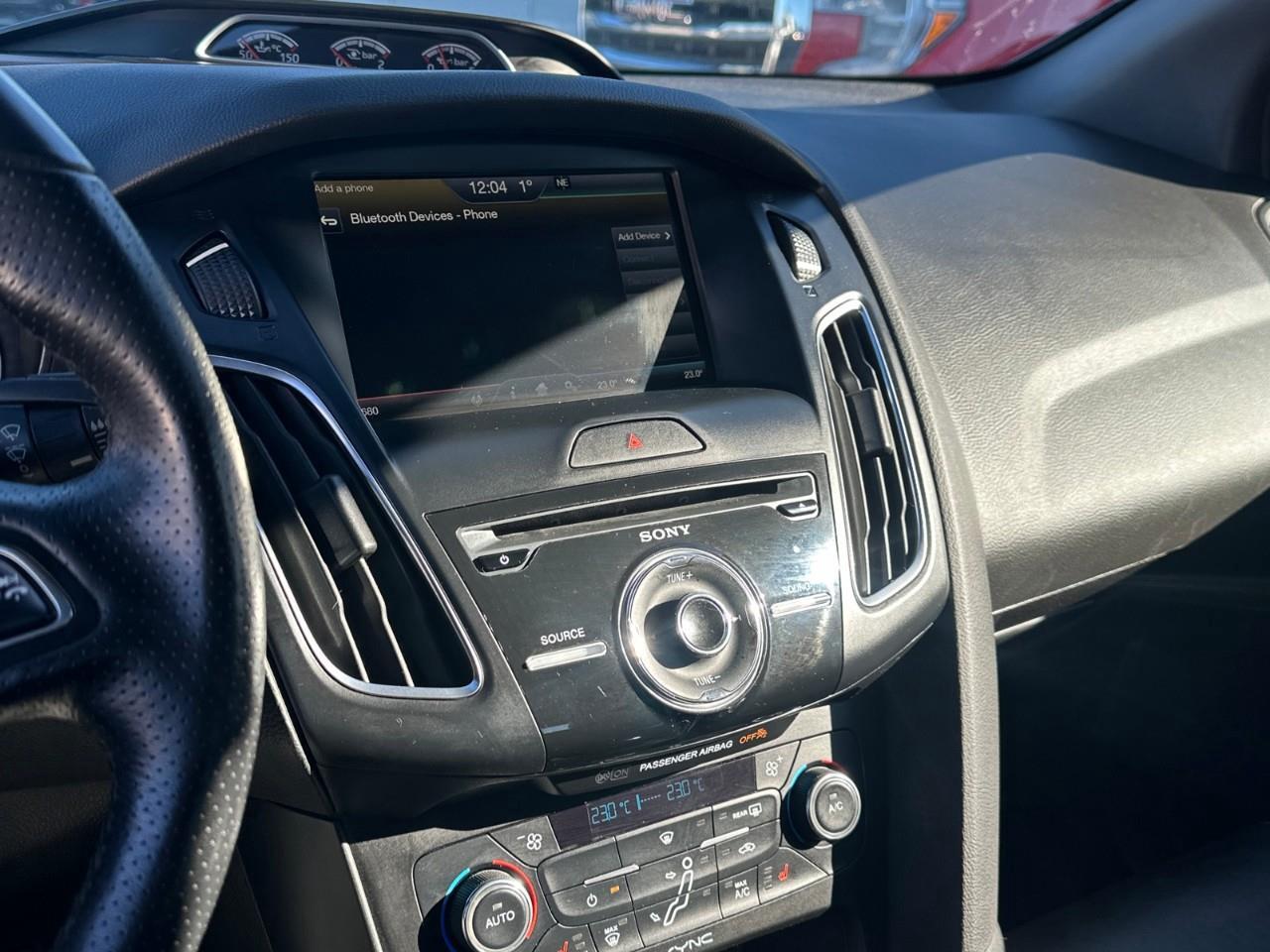 2015 Ford Focus ST Base 4dr Hatchback Photo