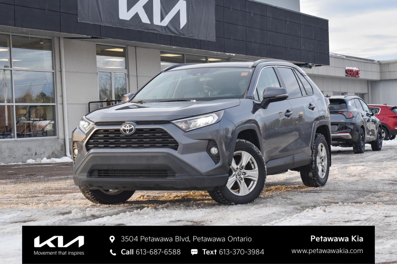 2021 Toyota RAV4 XLE 4dr All-wheel Drive Photo0