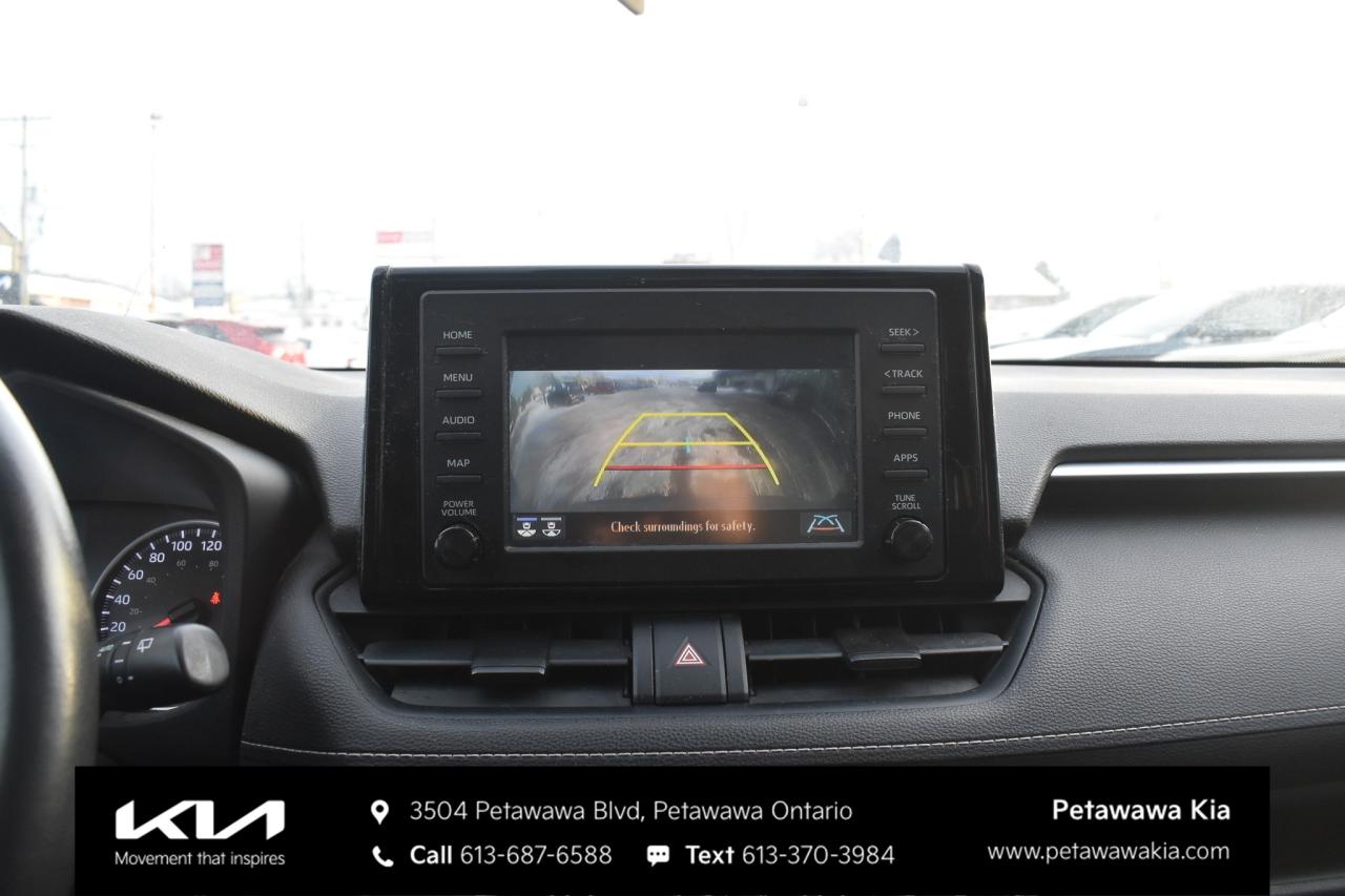 2021 Toyota RAV4 XLE 4dr All-wheel Drive Photo