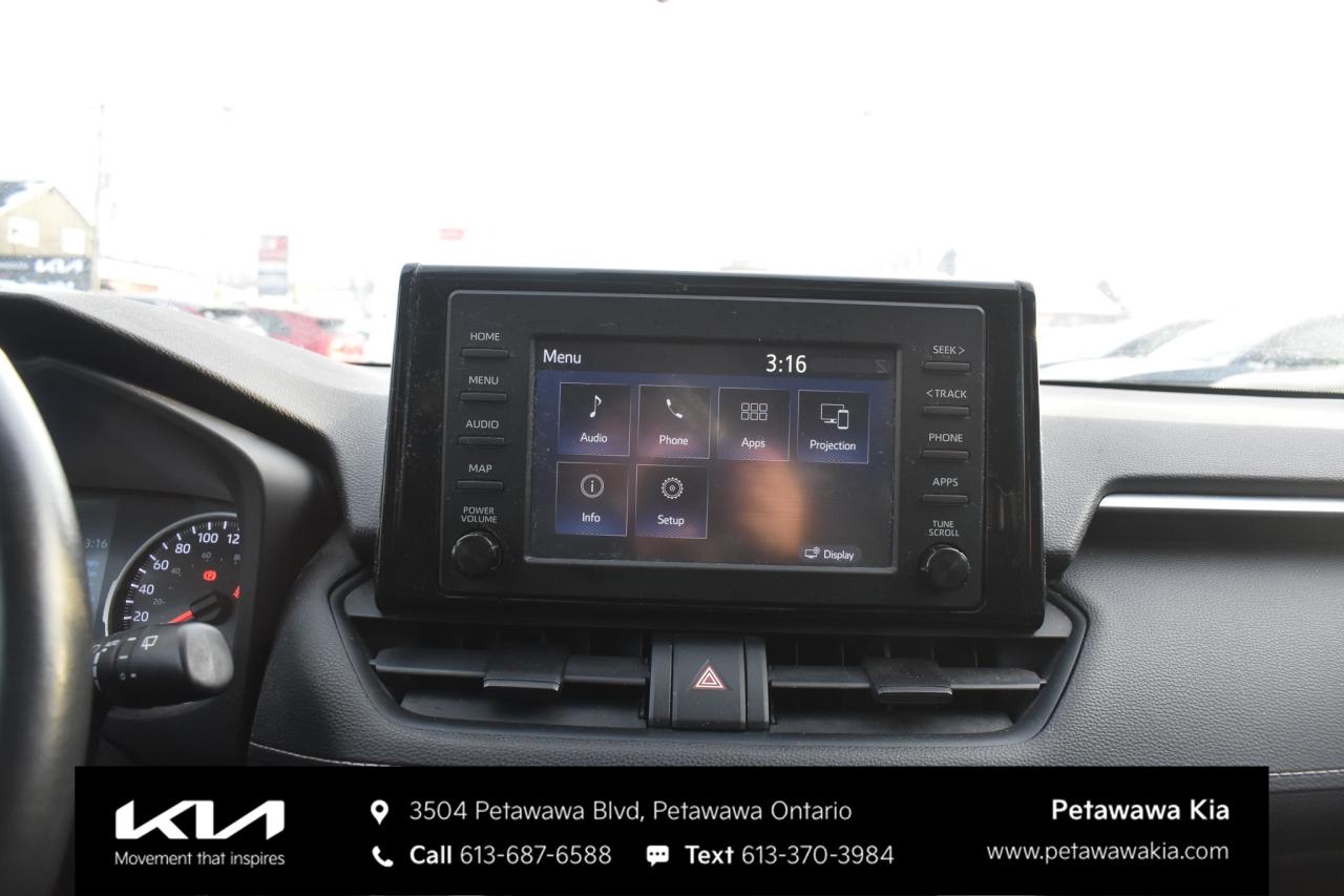 2021 Toyota RAV4 XLE 4dr All-wheel Drive Photo