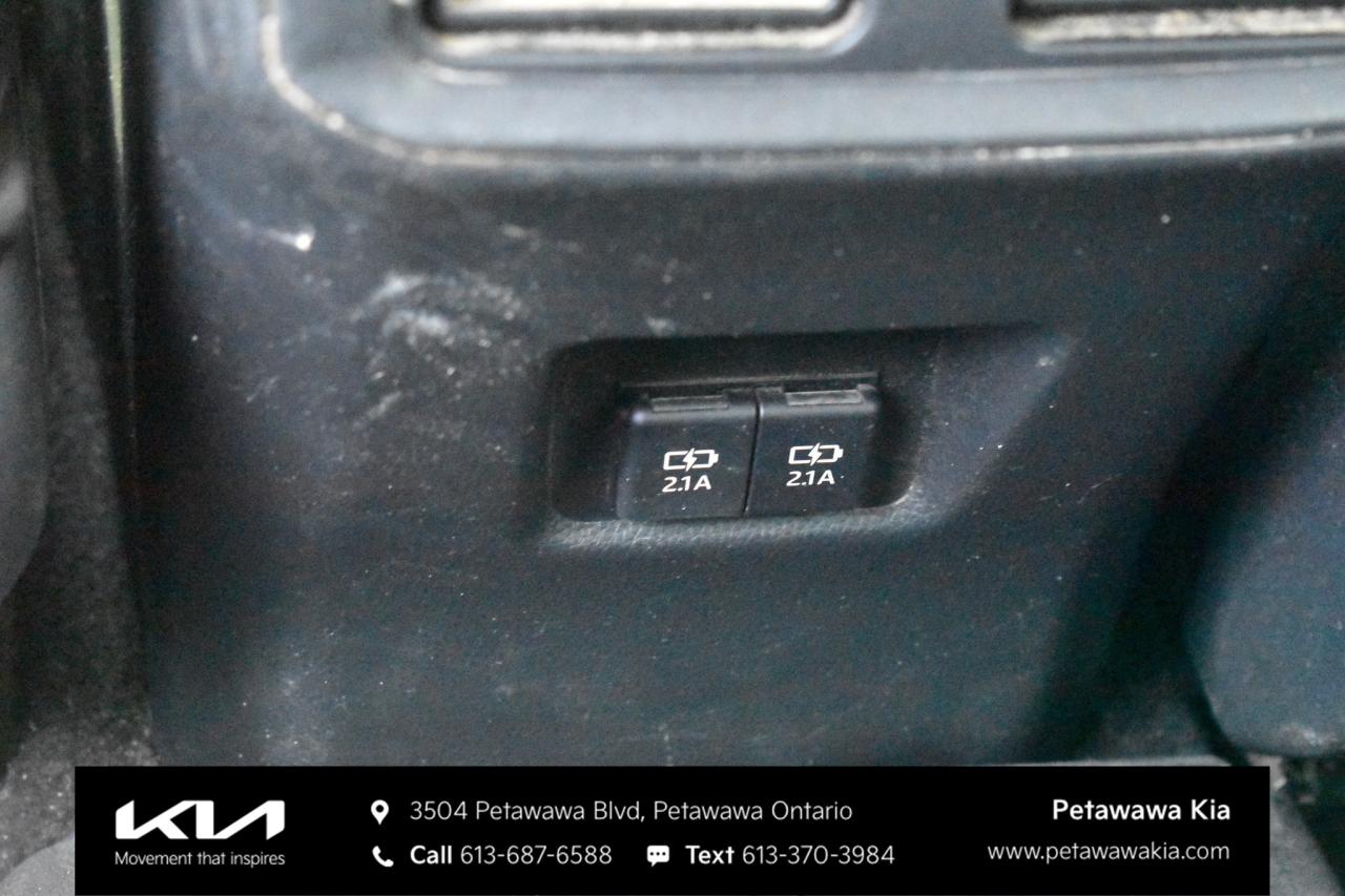 2021 Toyota RAV4 XLE 4dr All-wheel Drive Photo